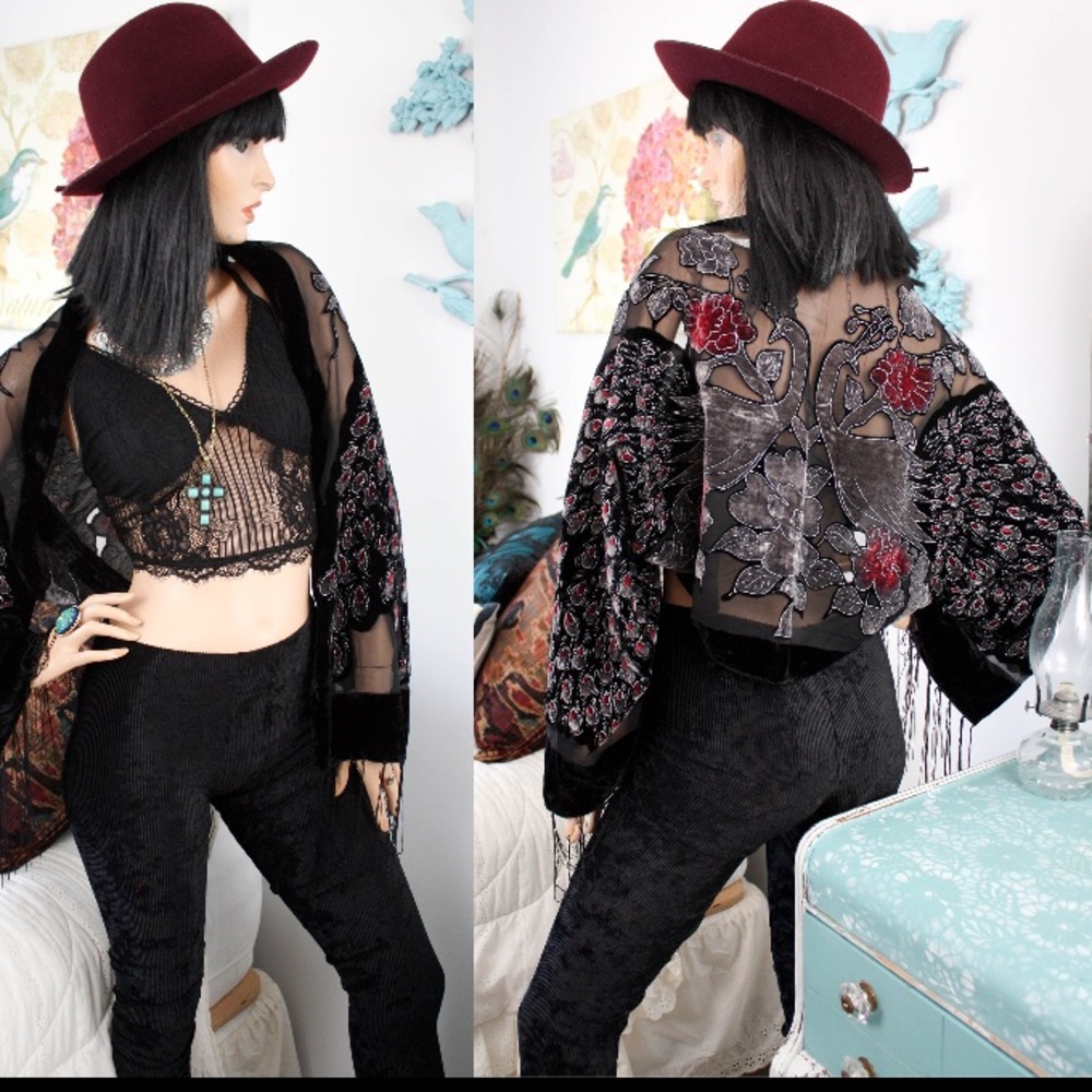 Peacock bolero